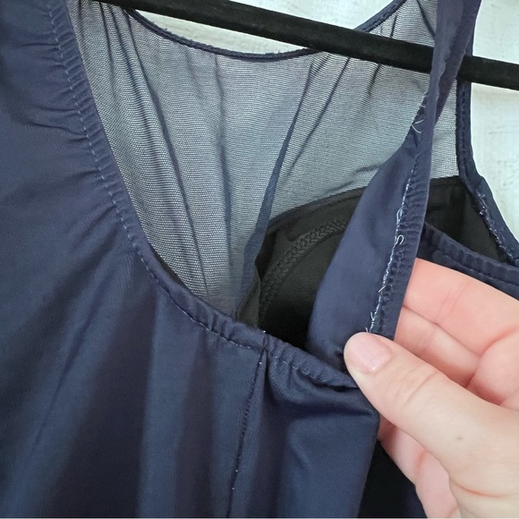 Miraclesuit Ruched One Piece in Navy With Sheer Detail size 16W - Picture 5 of 12